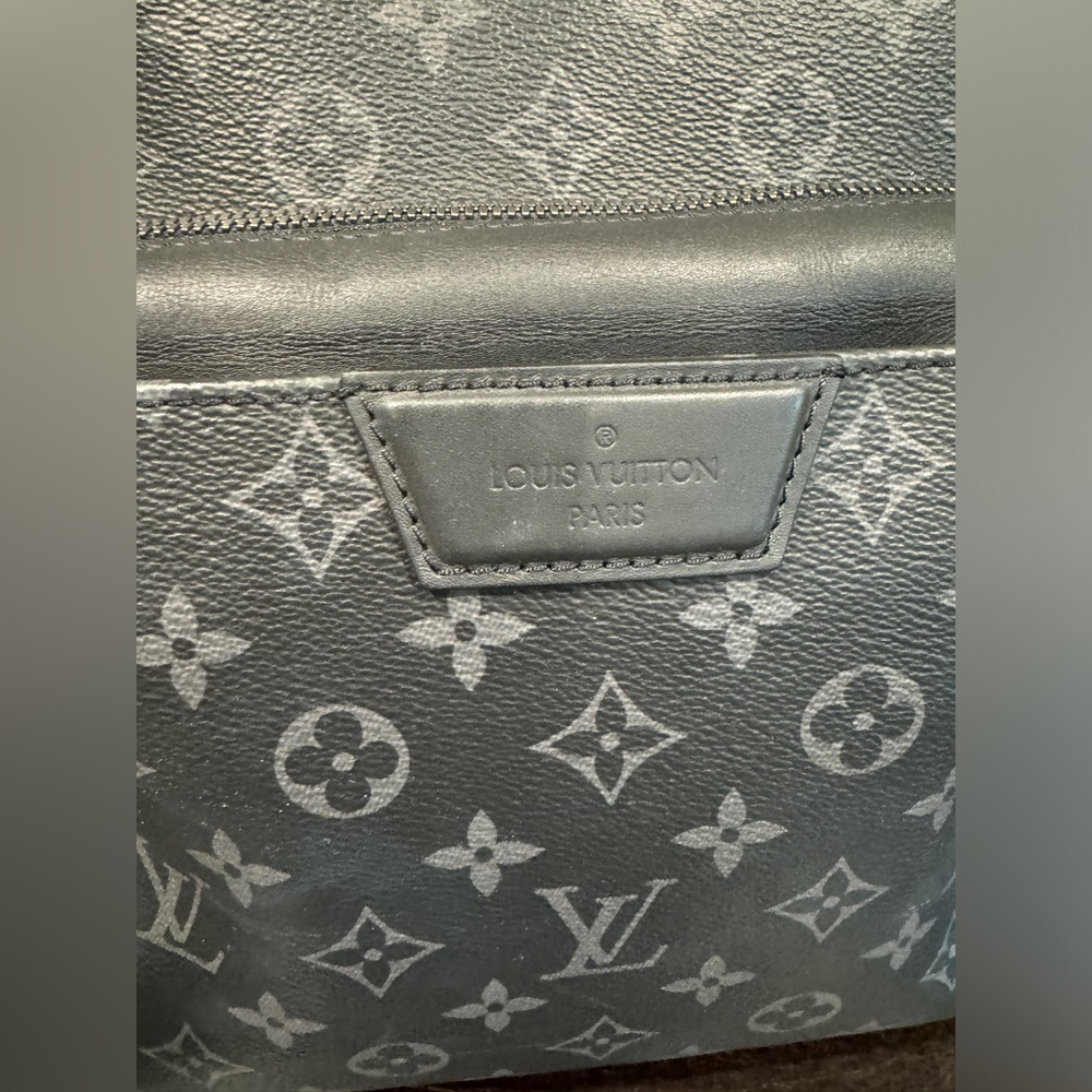 💯Authentic Louis Vuitton Discovery Backpack Monogram Eclipse Canvas. - Picture 7 of 16